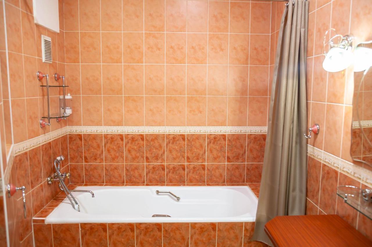 Ridon Lux Hotel Tasjkent Eksteriør bilde